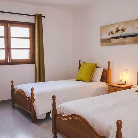 Holiday home Casa Arcos *